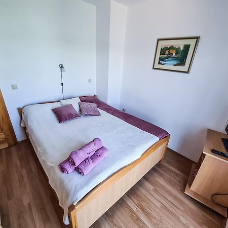 Apartment Hrastov Соліне Екстер'єр фото