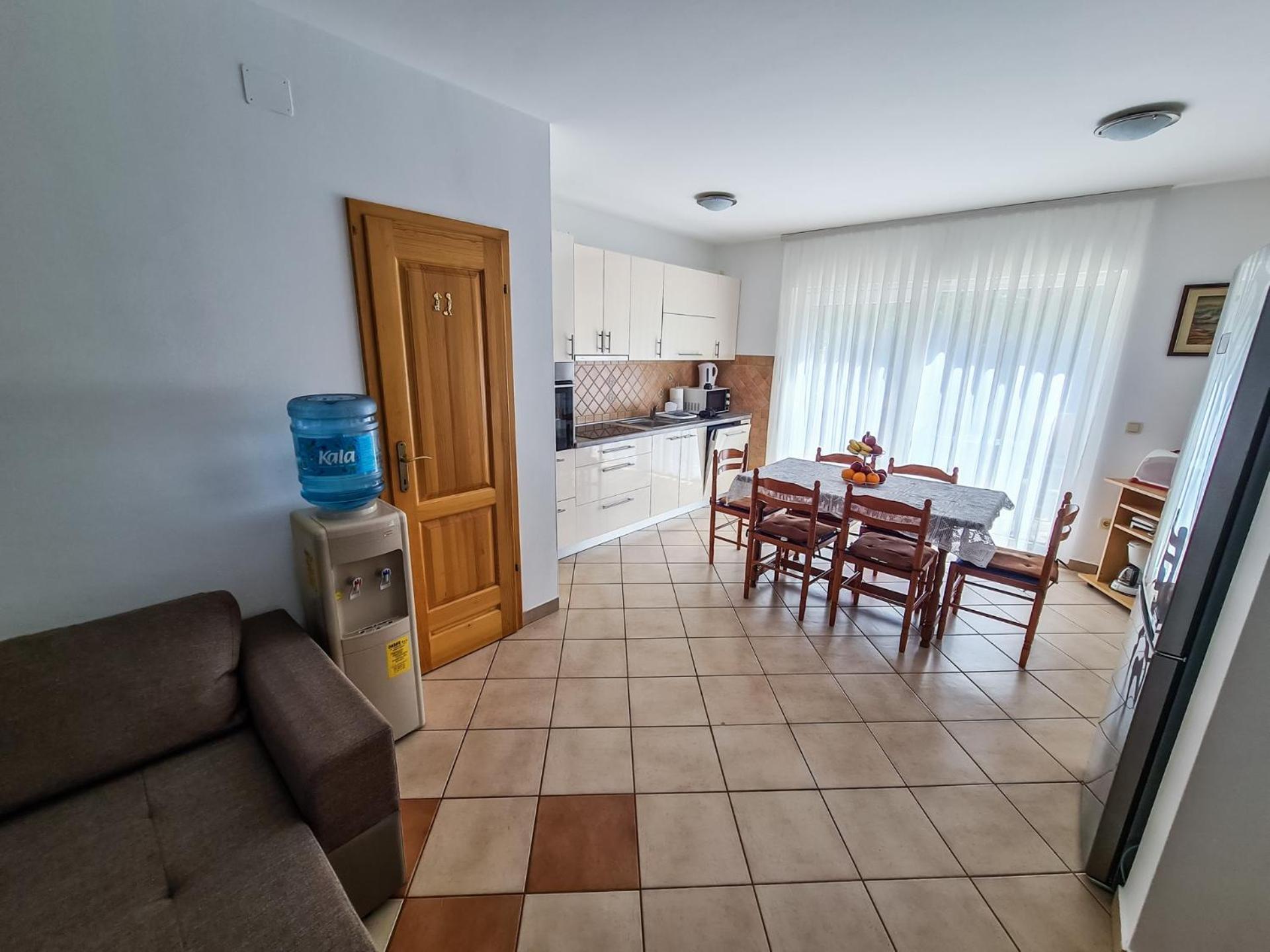 Apartment Hrastov Соліне Екстер'єр фото